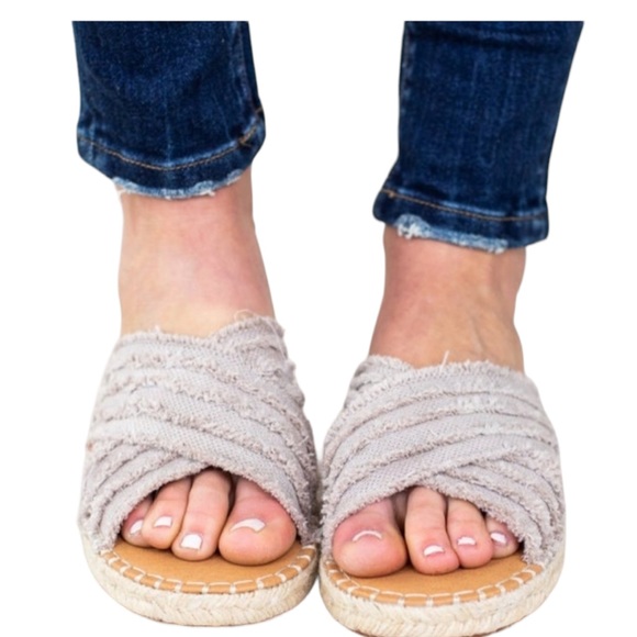 Women’s Flat Shoes Slip On Mule Espadrille Sandals Size 9 - Picture 11 of 11